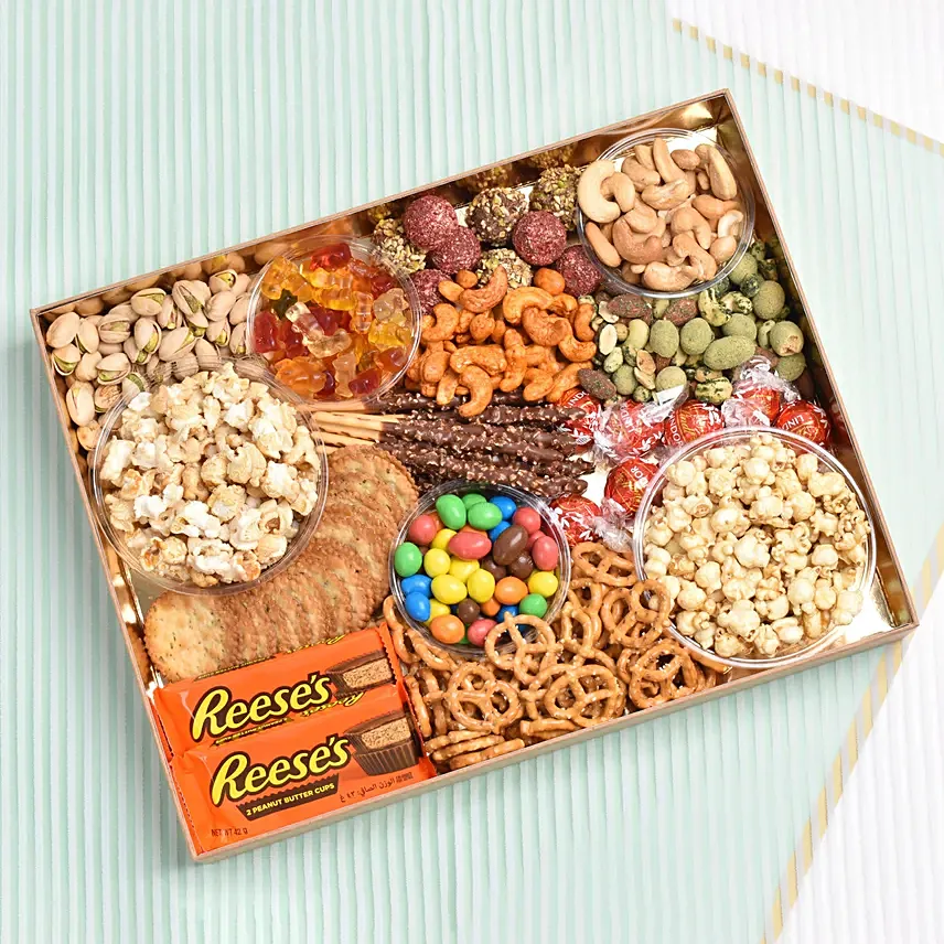 Snack Box For Movie Night: Edible Gifts