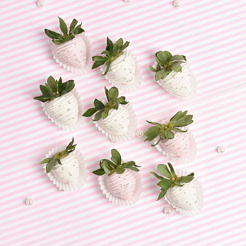 9 قطع فراولة مغطاة بشوكولاته بيضاء ووردية لذيذة: سلال الفواكه