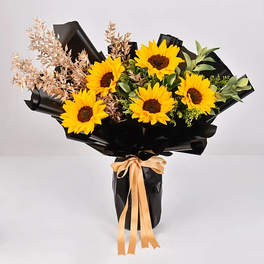 Sunflowers Grace Bouquet: New Year Gifts