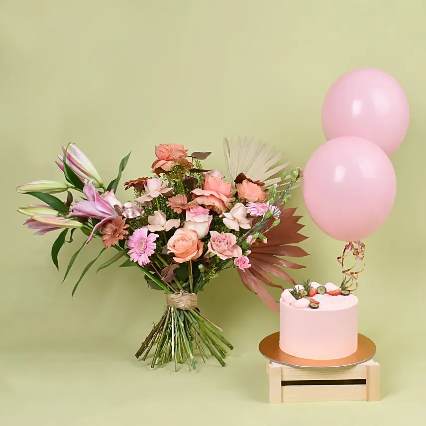 Sweet Peach Blush Combo:  Lilies flowers Bouquet