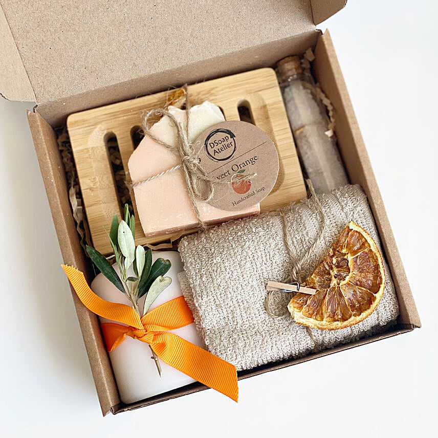 The Orange Bath Set: New Arrival hampers