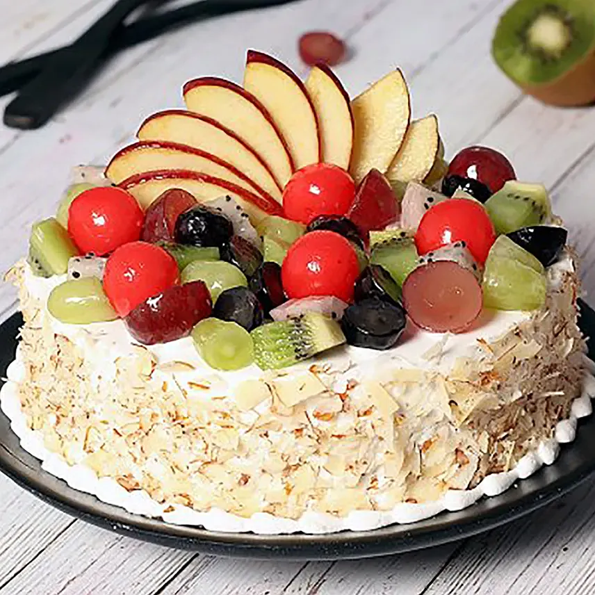 Vanilla Fruit Cake: Birthday Cakes to Ras Al Khaimah