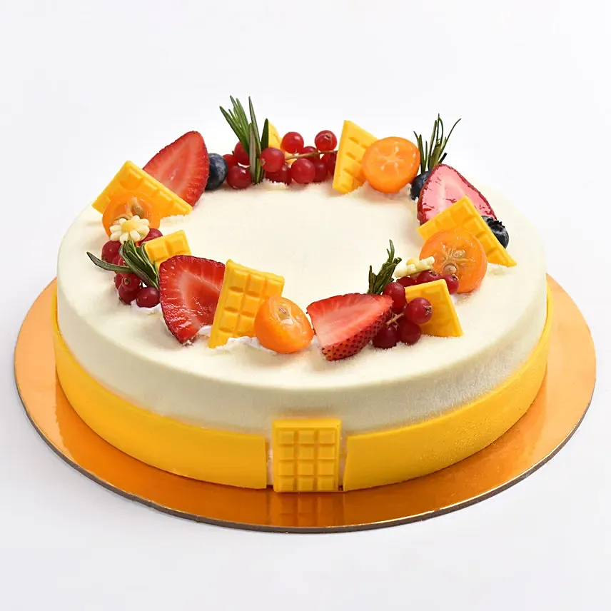 Yummy Vanilla Berry Delight Cake:  Eggless Cake Delivery