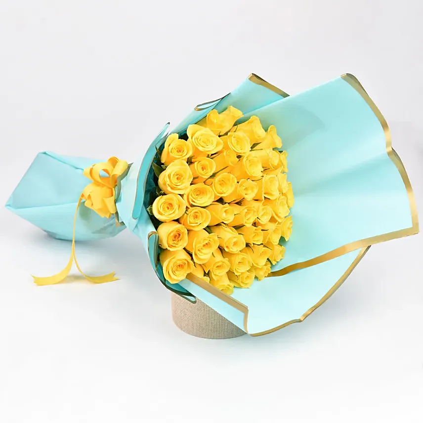 35 Yellow Roses Bouquet: Rose Bouquet