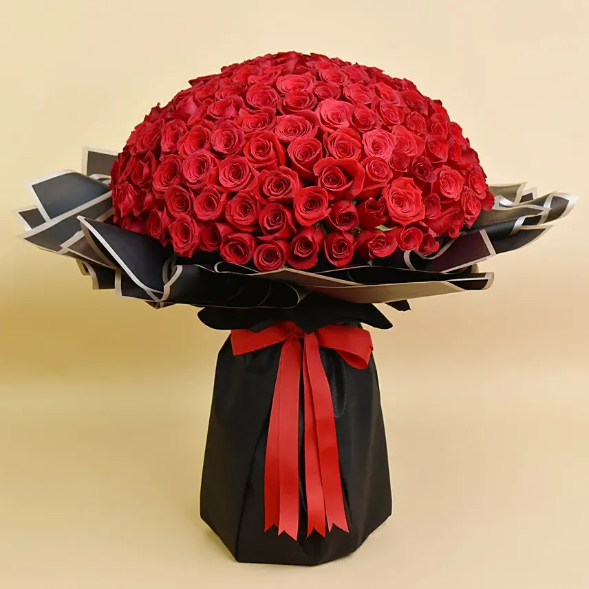 200 Valentine Roses Bouquet: Red Flowers Bouquets