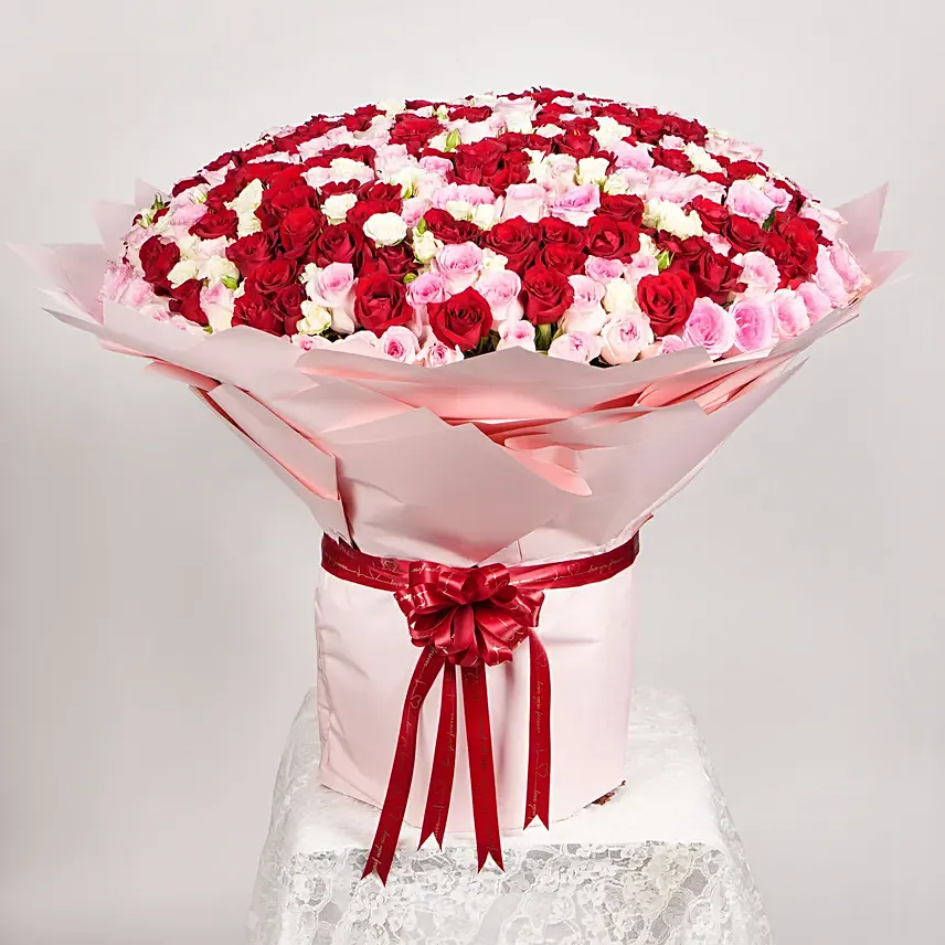 365 Roses 365 Days of Never Ending Love: Valentine Flower Bouquets