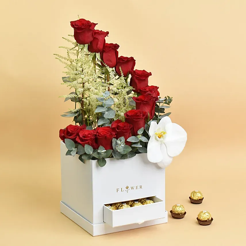 Amour Eternal: Flower Box Bouquet