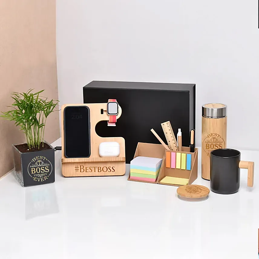 Best Boss Desktop Combo With Plant: Flowers N Personalised Gifts 