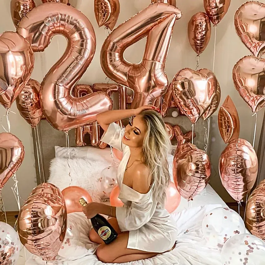 Birthday Special Rose Gold Balloon Decor: Balloon Decoration Dubai