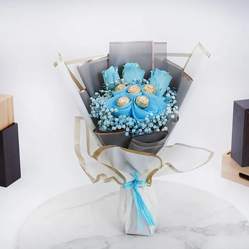 Blue Roses and Rochers Bouquet: Fathers Day Gift Combo