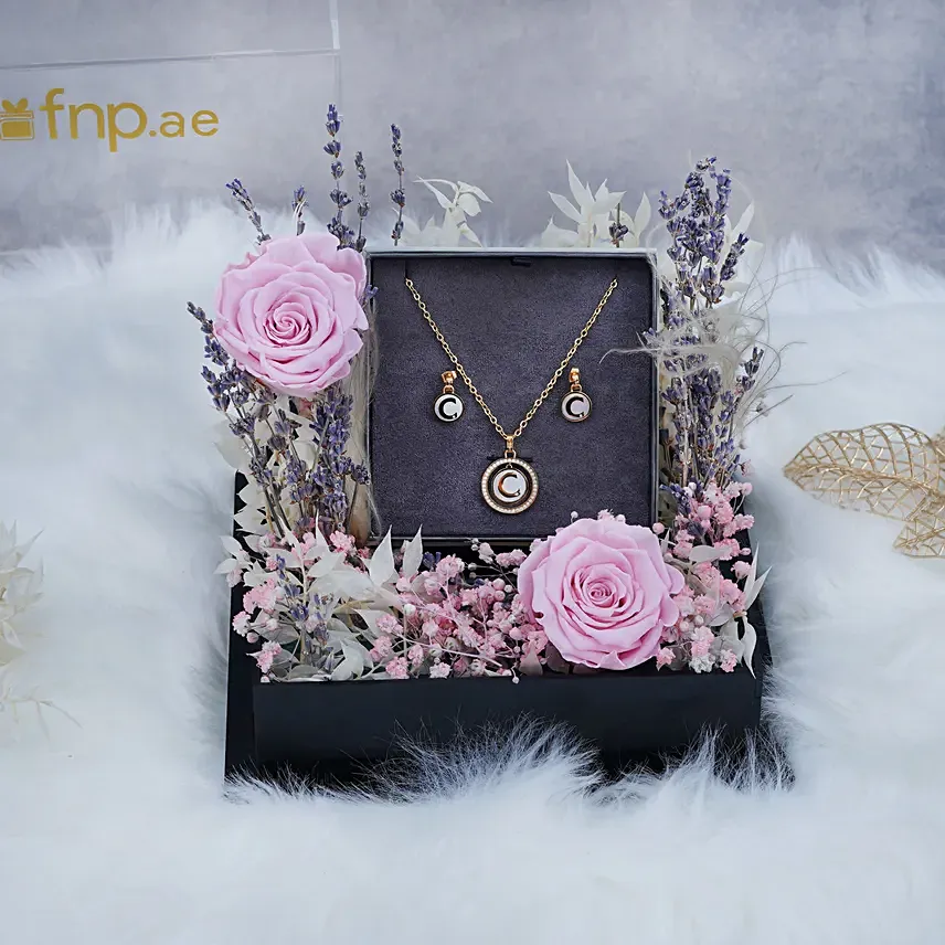 Cerruti Jewellery and Flowers Gift Set for Her: Purple Roses Bouquet