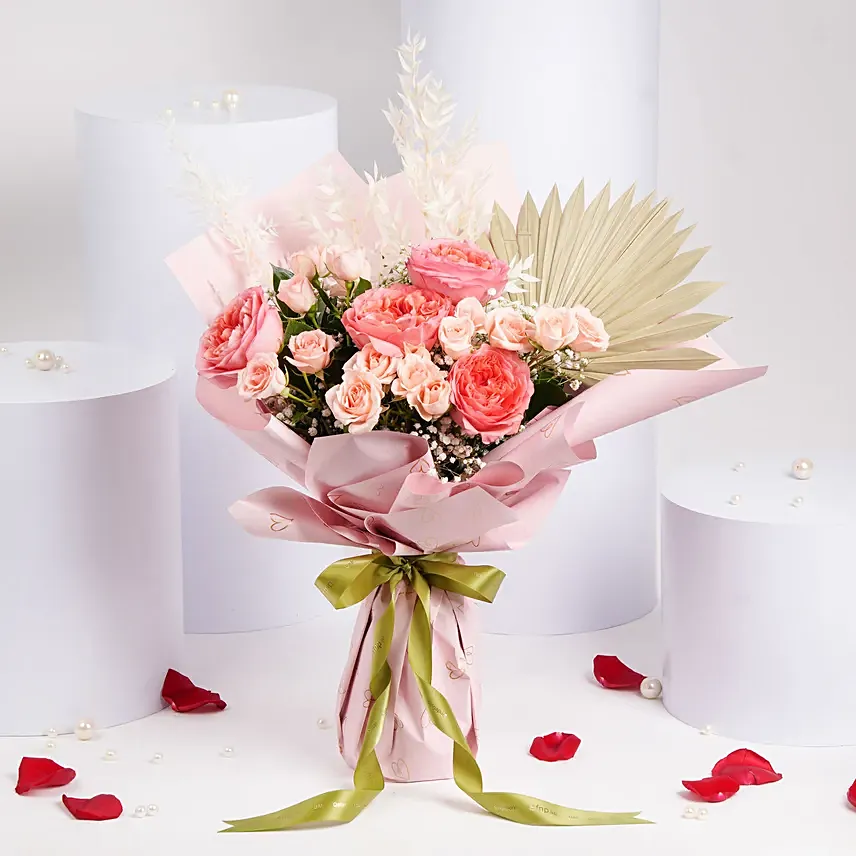 Cuddles of Love Roses Bouquet: Rose Day Flowers 