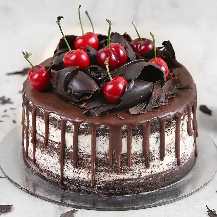 Delicate Black Forest Cake: Anniversary Eggless Cakes