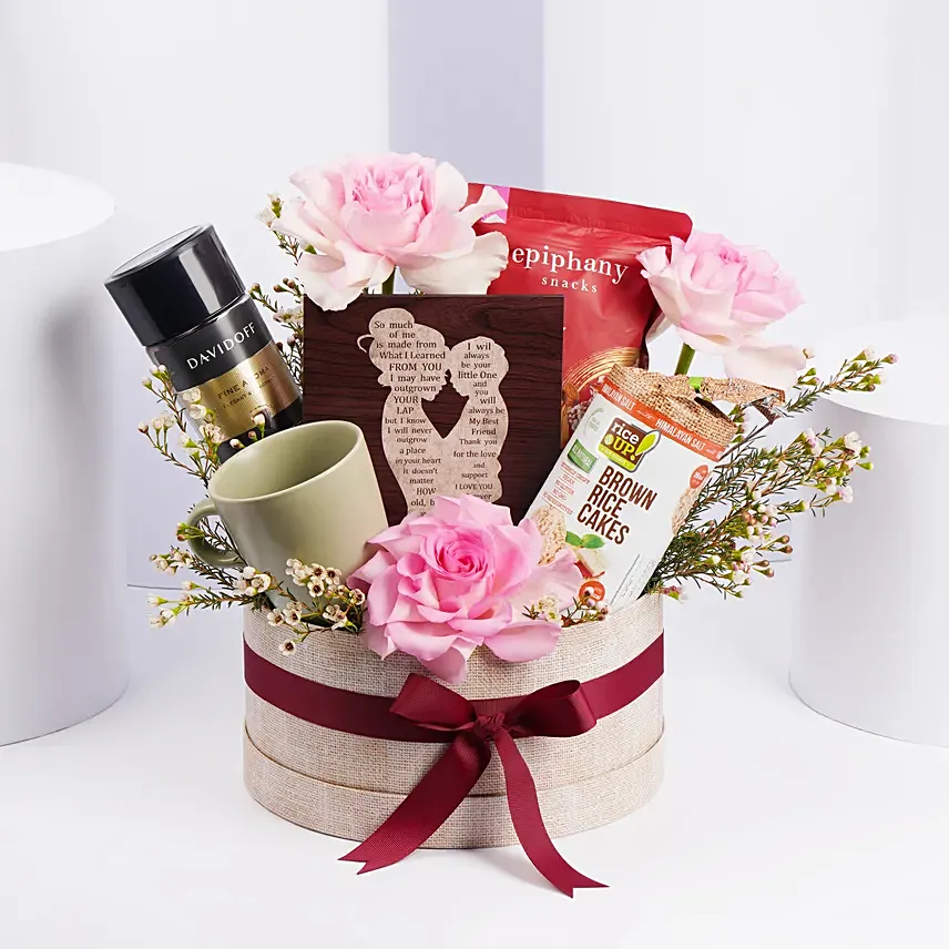 Coffee And Snacks Hamper For Mom: Mothers Day Gift Hamper