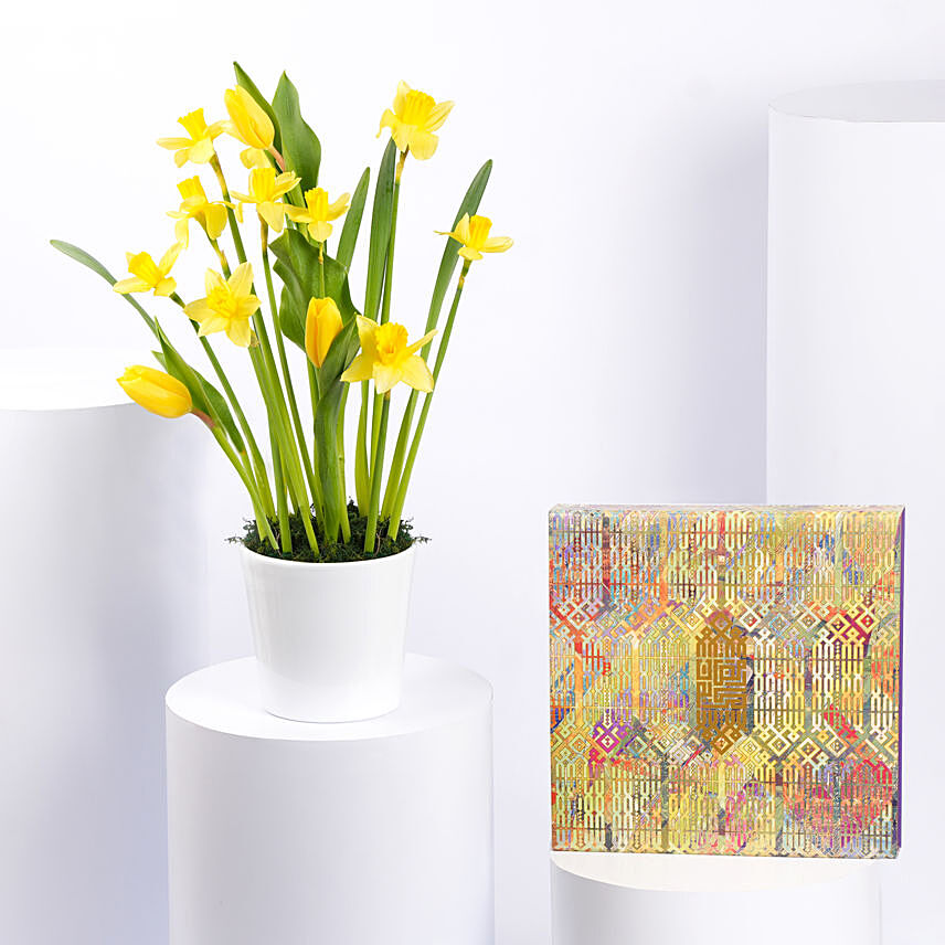 Best Wishes Combo Daffodils and Bateel Nura Large: Premium Dates For Ramadan 