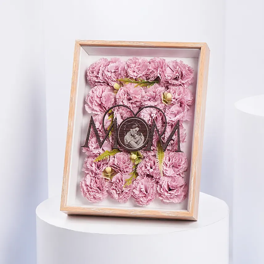 Personlize Floral Frame For Mom: Personalized Gifts for Mother's Day