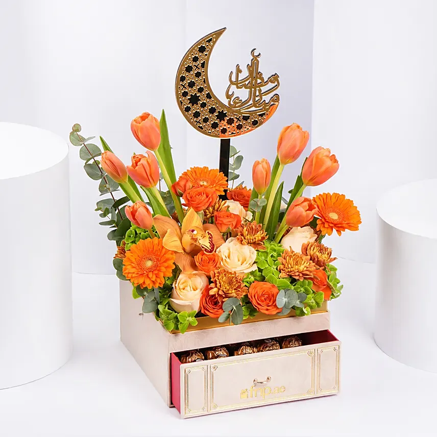 Ramadan Joy Flowers And Chocolates Box: Bouquet of Roses