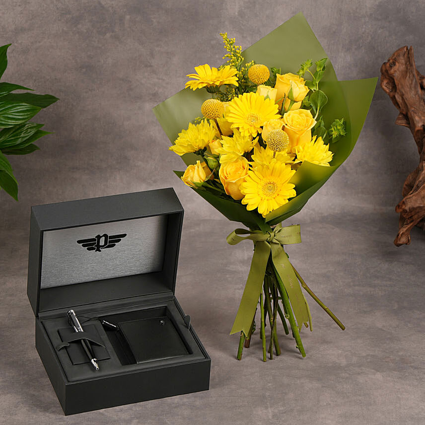 Police Black Accessory Box For Him With Flowers Bouquet: Gifts Combos 