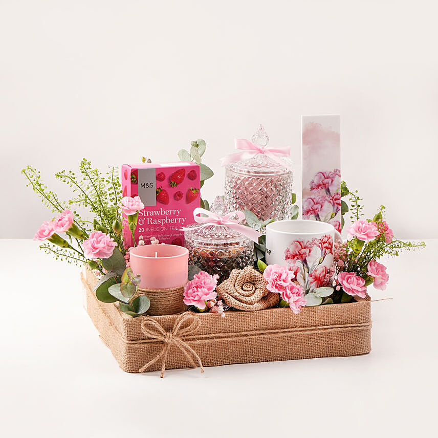 January Birthday Wishes Hamper: Gifts Delivery in Dubai