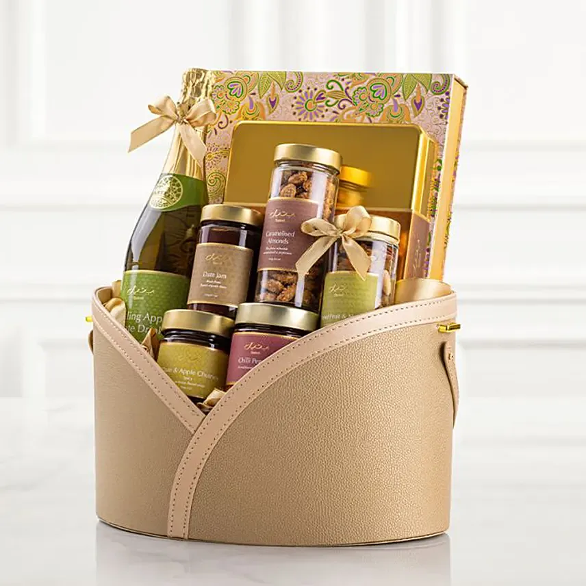 Bateel Narzana Festive Hamper: 