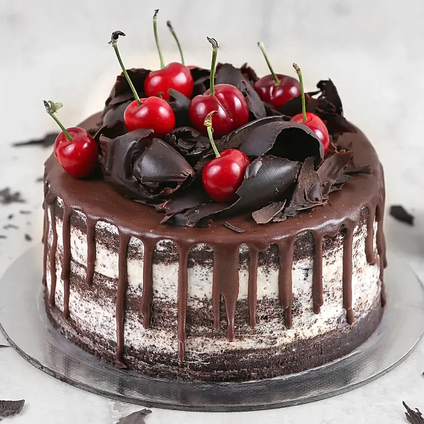 Delicate Black Forest Eggless Cake:  Eggless Cake Delivery