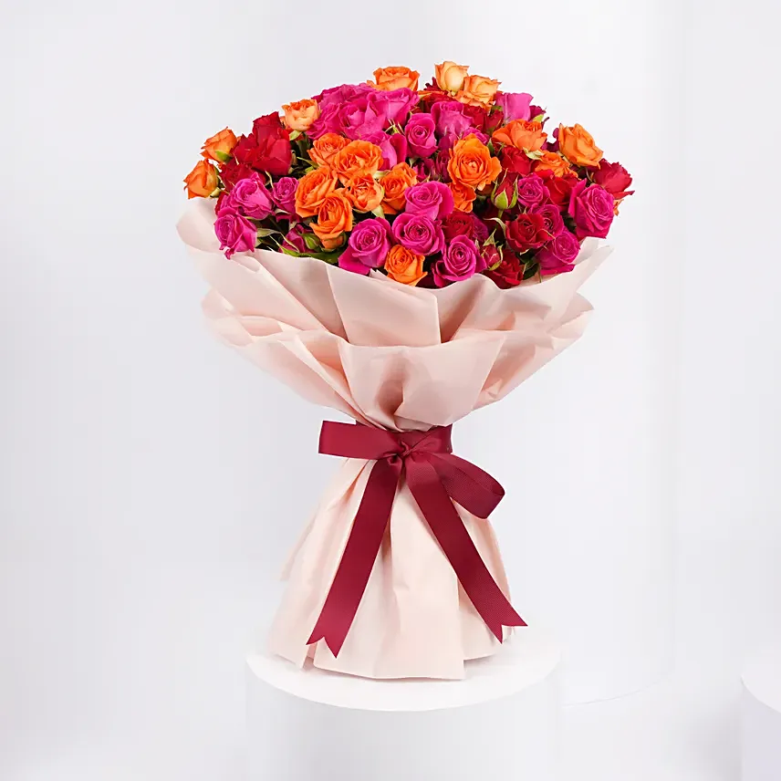 Vibrant Bunch of Spray Roses: Flowers Shop Dubai