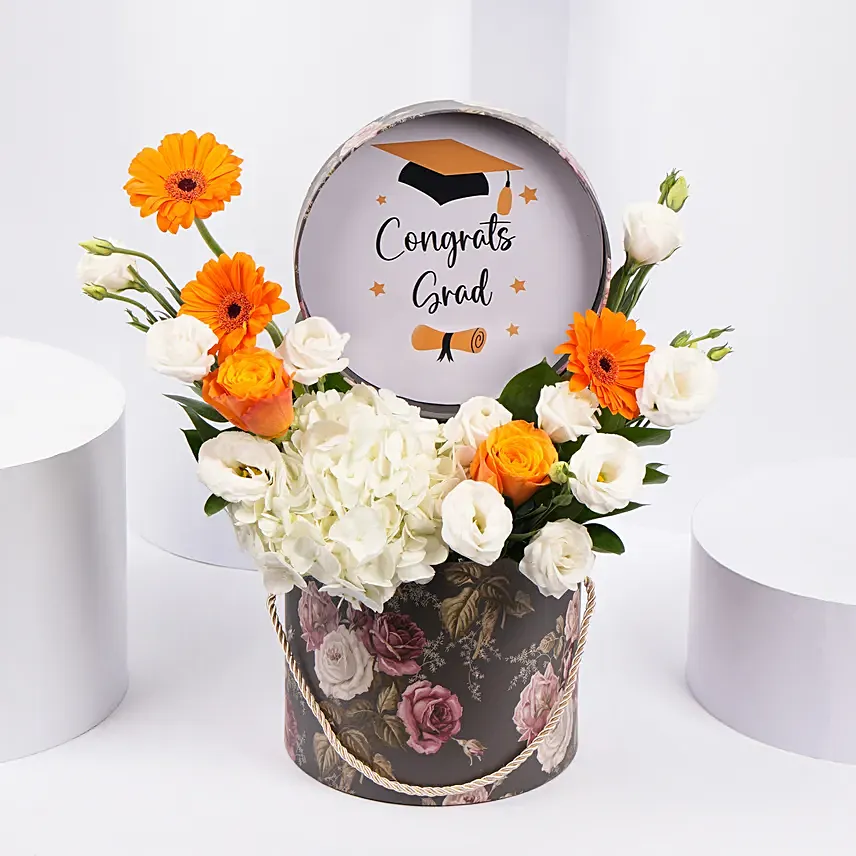 Graduation Flowers Box: Gift Delivery in Ajman