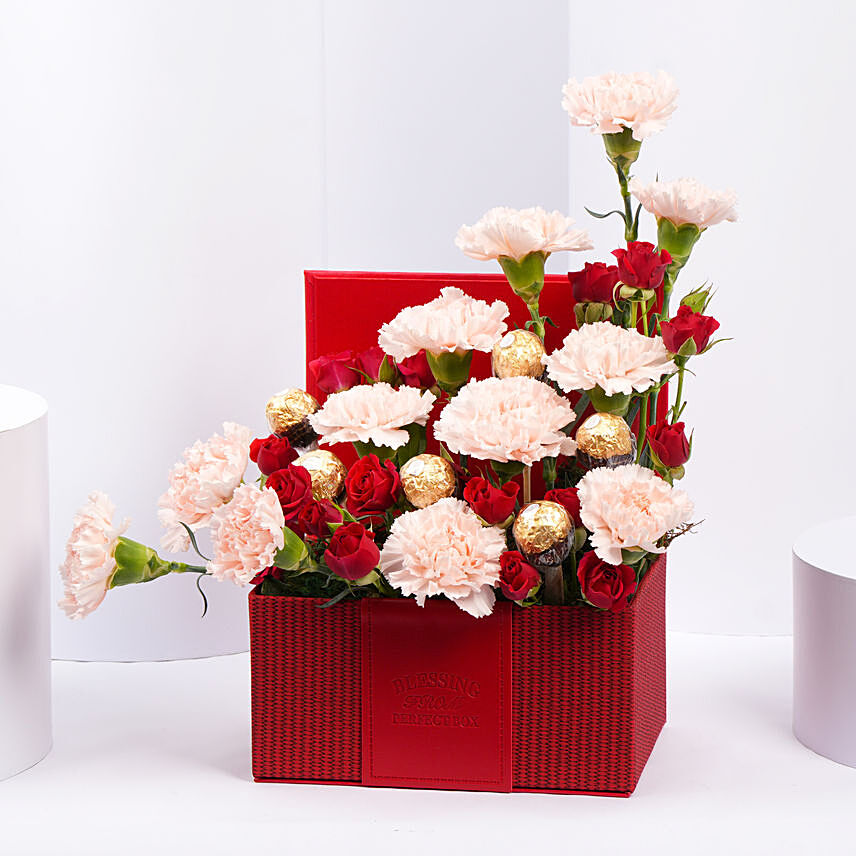 Box Of Rochers And Blooms: Carnation Flower Bouquet