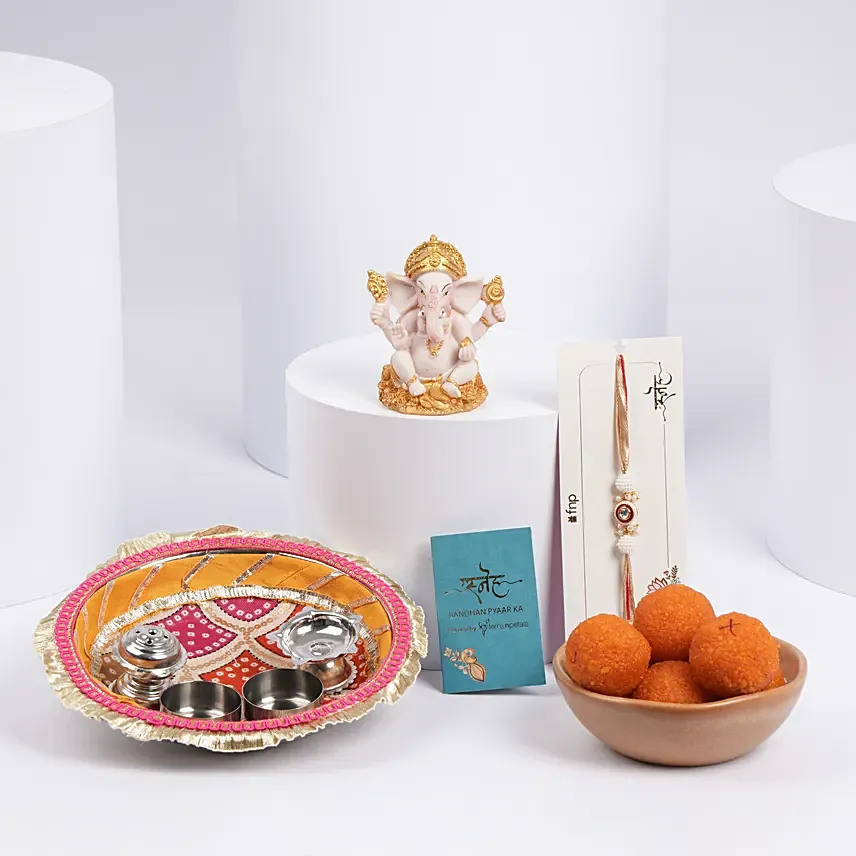 Auspicious Rakhi Day Combo: Rakhi 