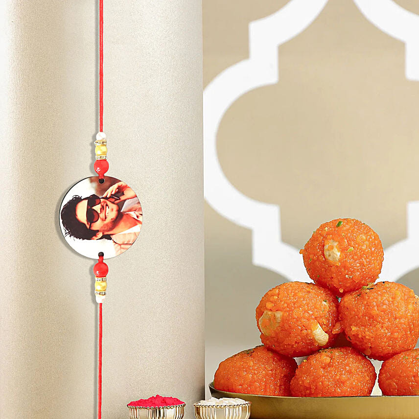 Personalized Pretty Rakhi N Motichoor Laddoo: 