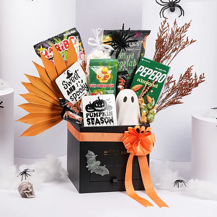 Halloween Season Hamper: Halloween Gifts