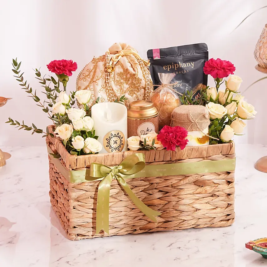 Sweet Diwali Indulgence Gift Hamper: 