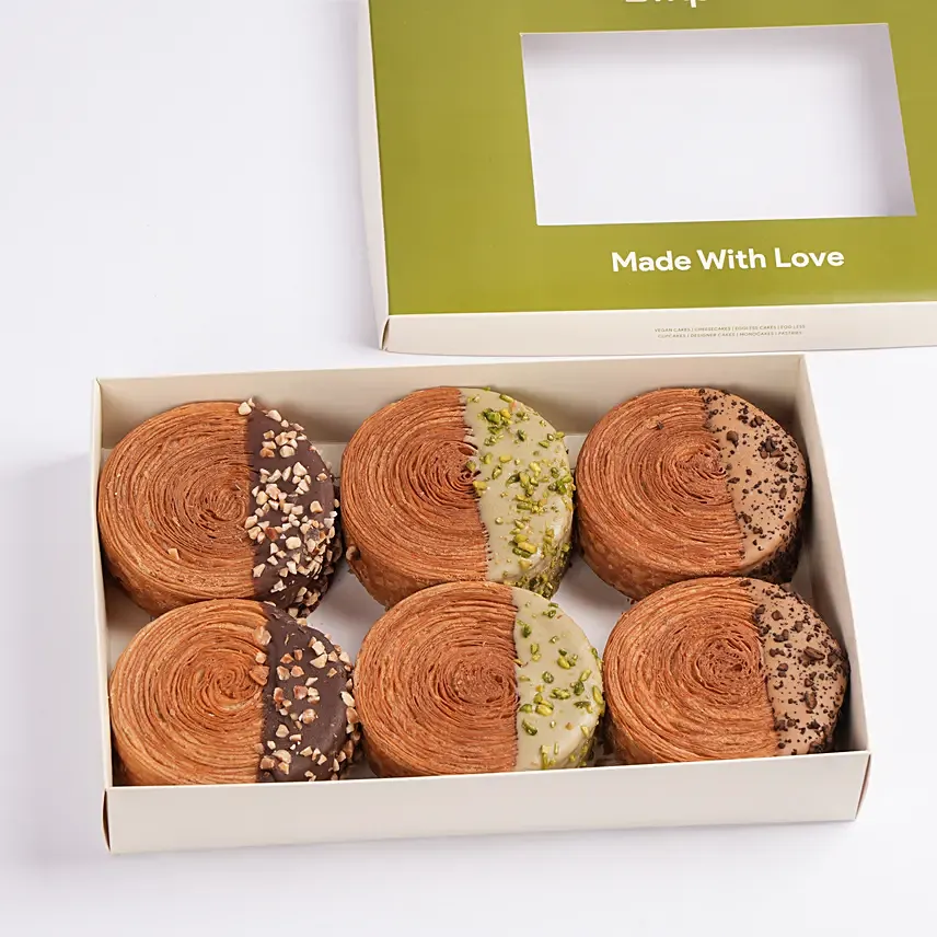 Artisan Crispy Swirls: Emirati Women's Day Gifts