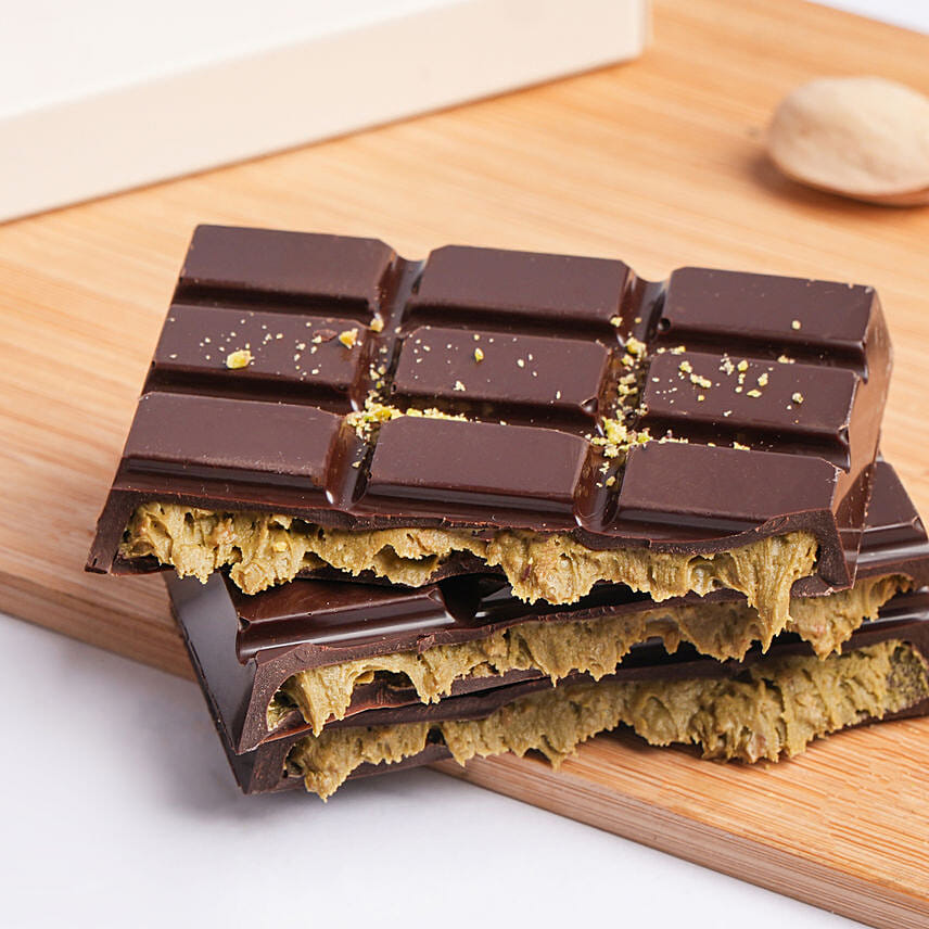 Premium Crunch Dubai Chocolate Pistachio