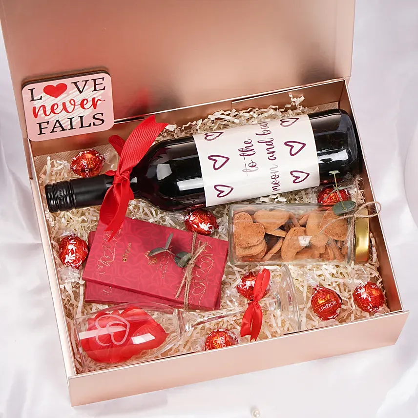Lovely Moments Hamper: Valentines Day Gift Hampers