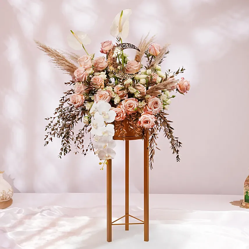 Ramadan Stand Blooms: Eid Mubarak Flowers