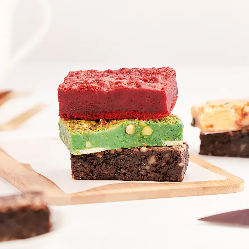 Assorted Brownie Box of 6: 
