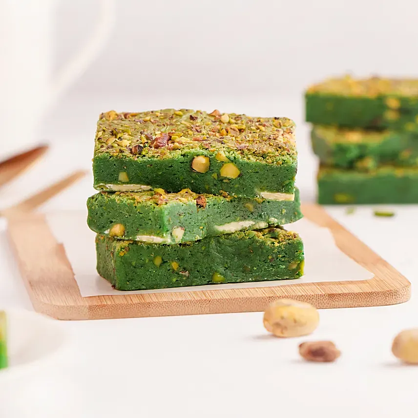 Pistachio Fudge Brownie Box of 6: Brownies