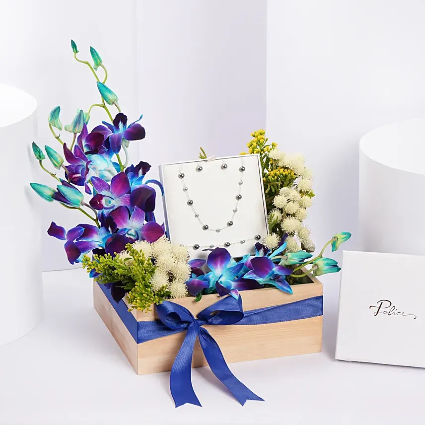 Blossoms And Pearls By Police: 