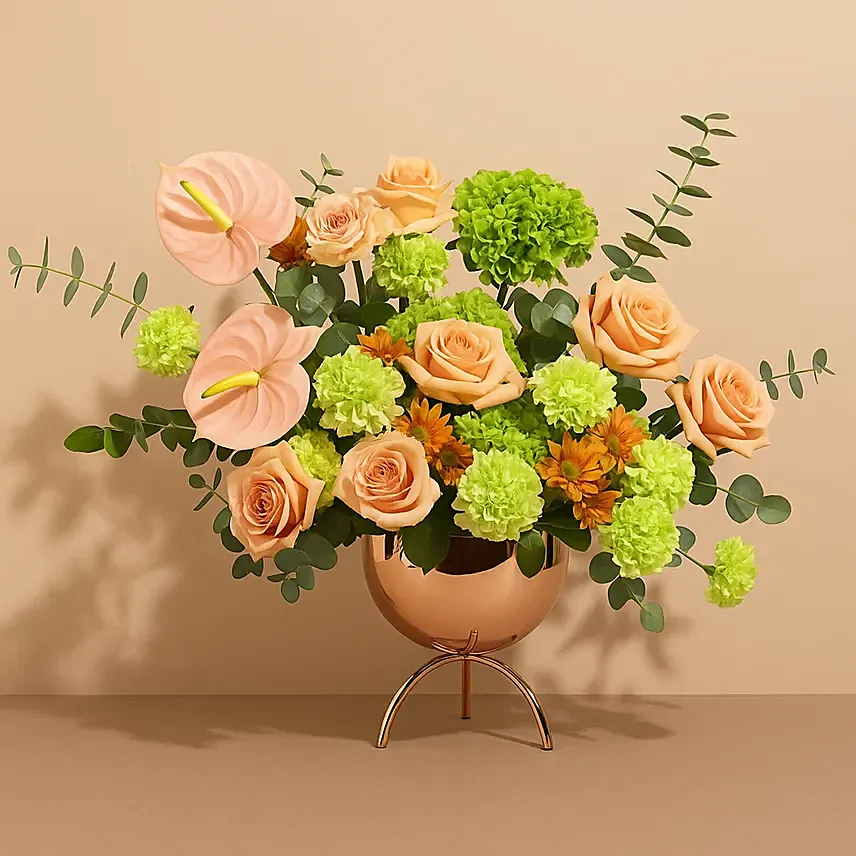 Amber Grace Vase: Flowers