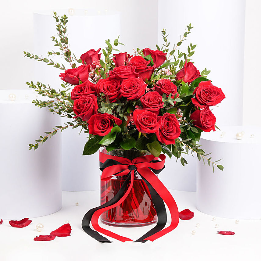 Passionate 18 Roses Arrangement: Send Flowers to Lebanon