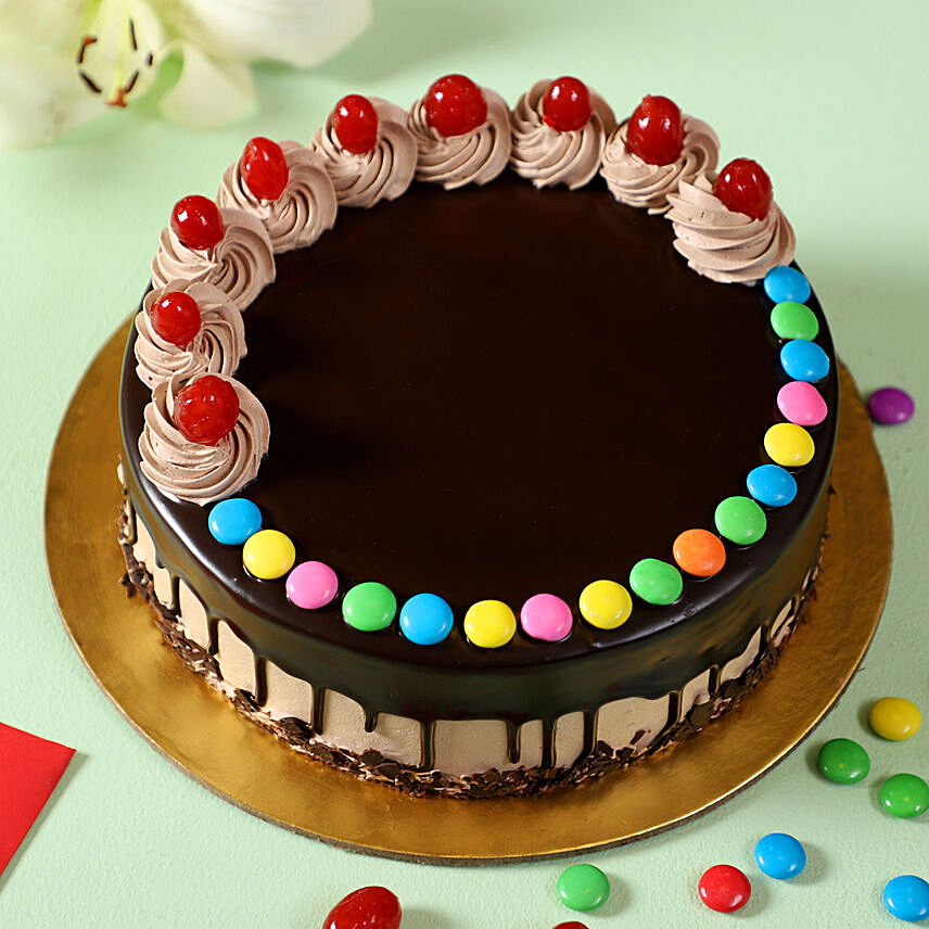 Chocolate Gems Delicious Cake: Chocolate Cakes 