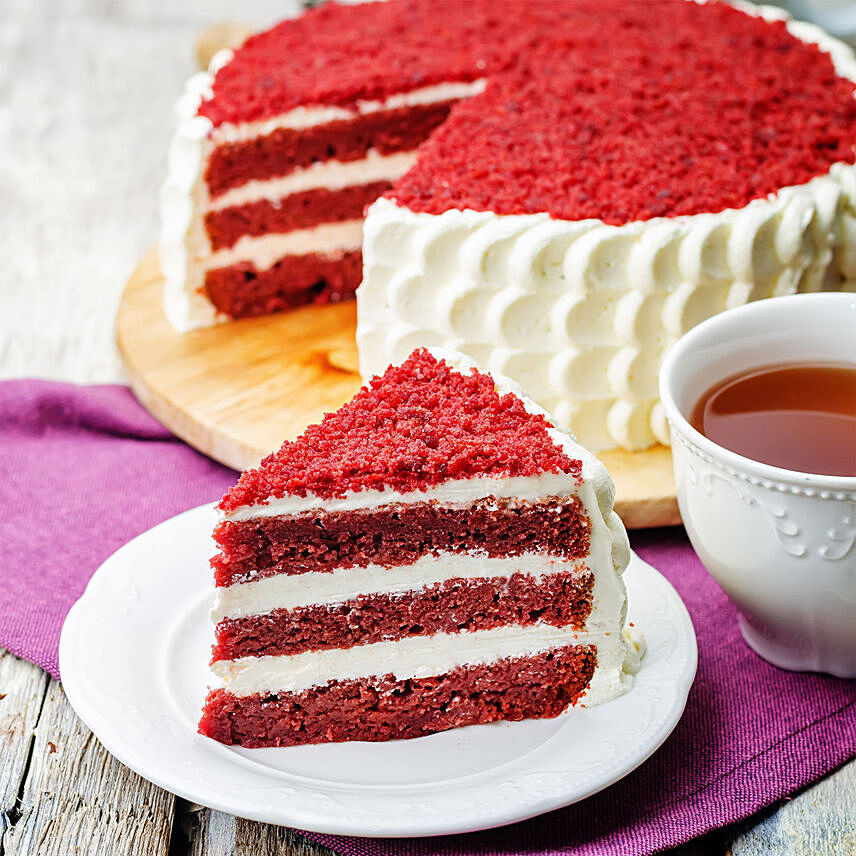 Creamy Red Velvet Cake: Birthday Cake Delivery
