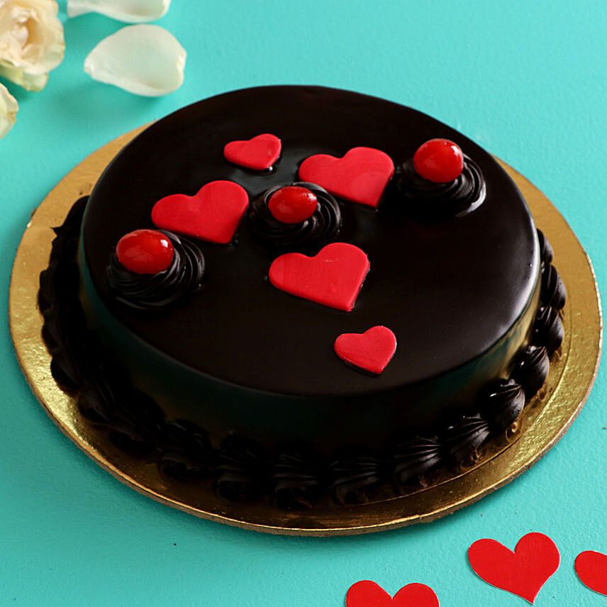 Red Hearts Truffle Cake: Chocolate Cakes 