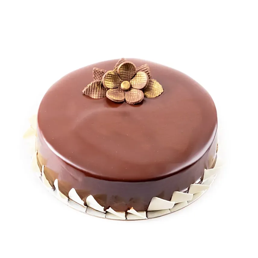 Chocolate Ganache Cake: 