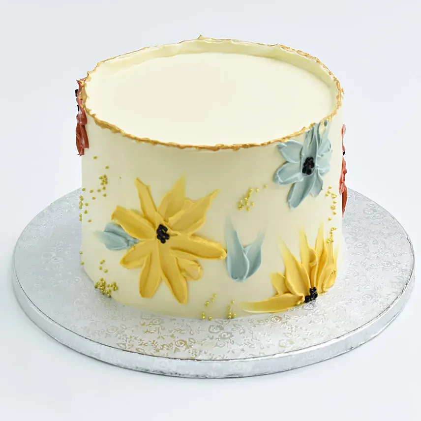 Red Velvet Floral Cake: 