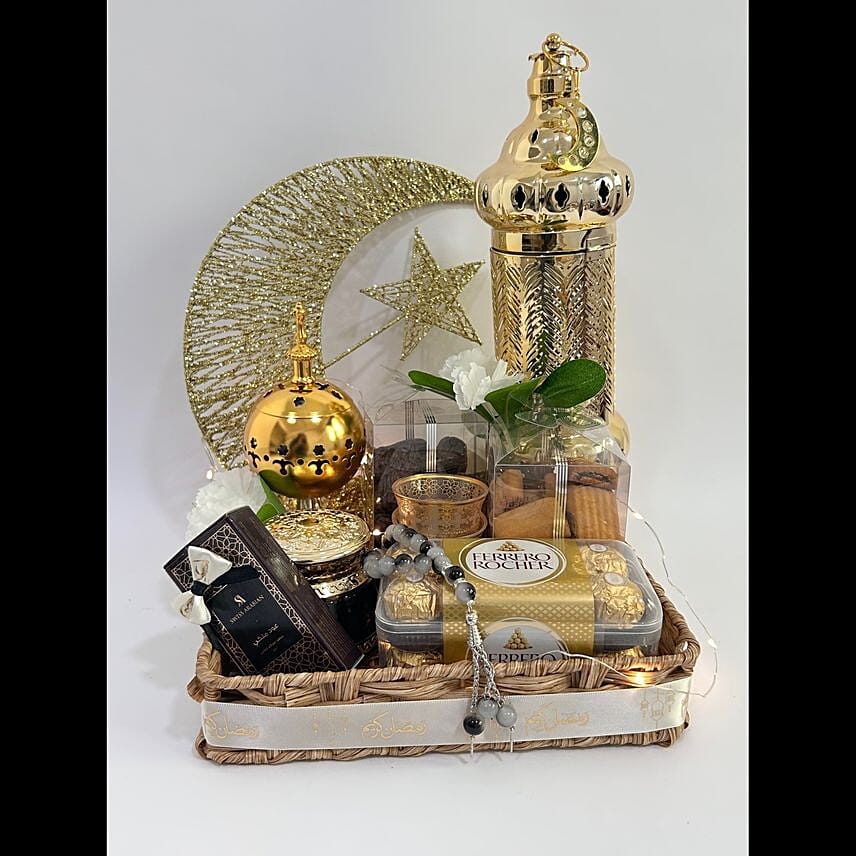 Golden Crescent Blessings: Ramadan Gifts