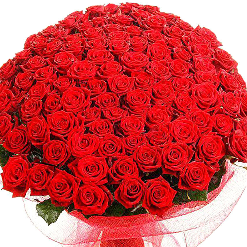 500 Red Rose Bouquet: Flower Delivery Pakistan