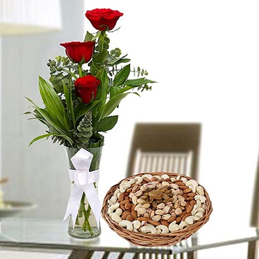 Red Roses Vase Arrangement And Dry Fruits Combo: Send Flowers To Pakistan