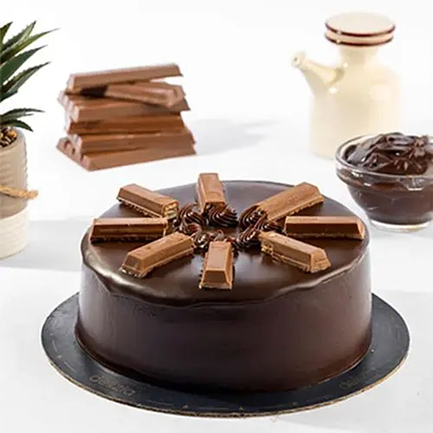 Kitkat Chocolate Cake:  Cake Delivery In Pakistan